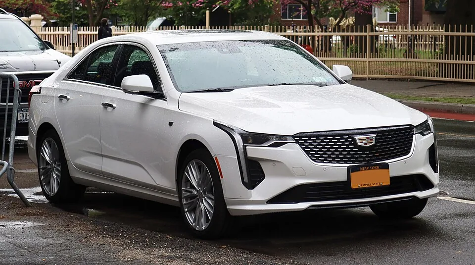 캐딜락 CT4 승용차