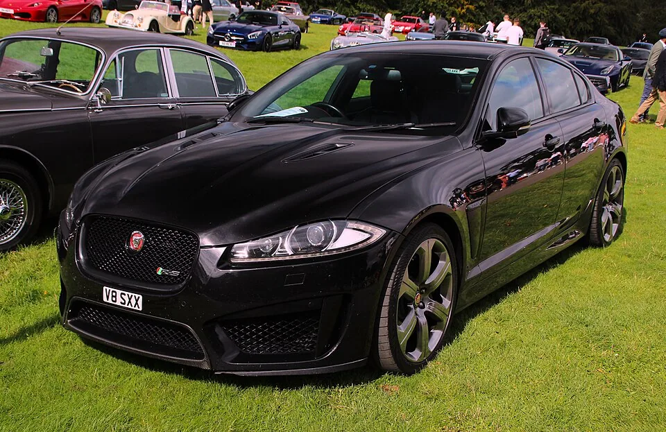 재규어 XFR-S 승용차