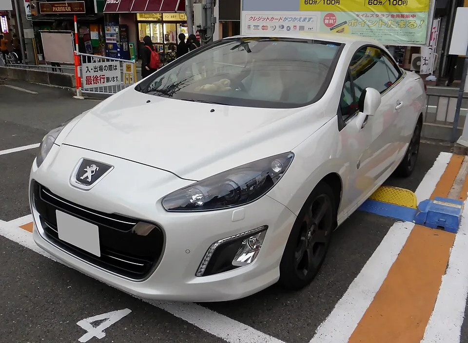 푸조 308CC 승용차