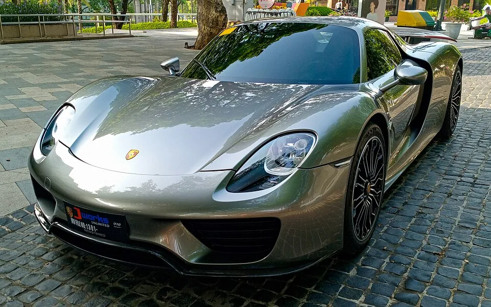 포르쉐 918 승용차