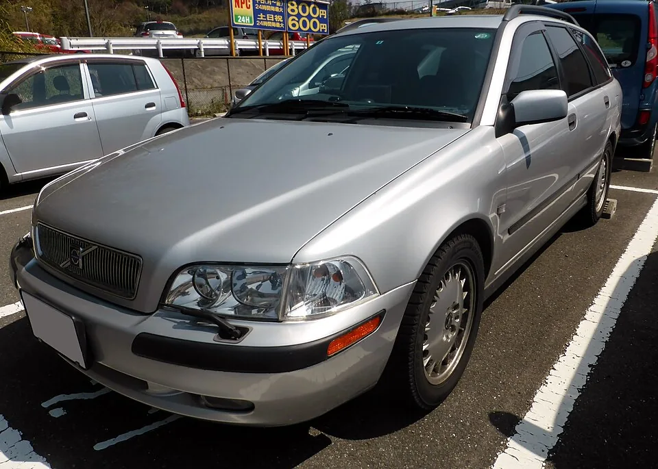 볼보 V40 승용차