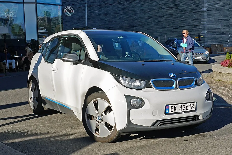 BMW i3 승용차