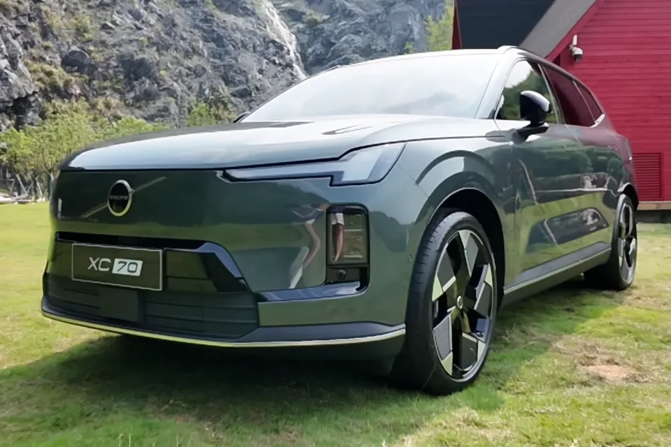 볼보 XC70 승용차