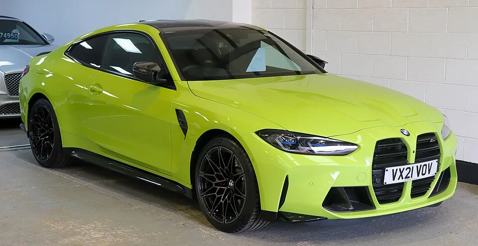BMW M4 승용차