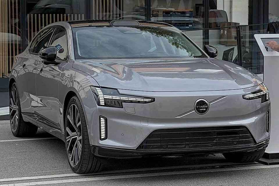 볼보 S90 승용차