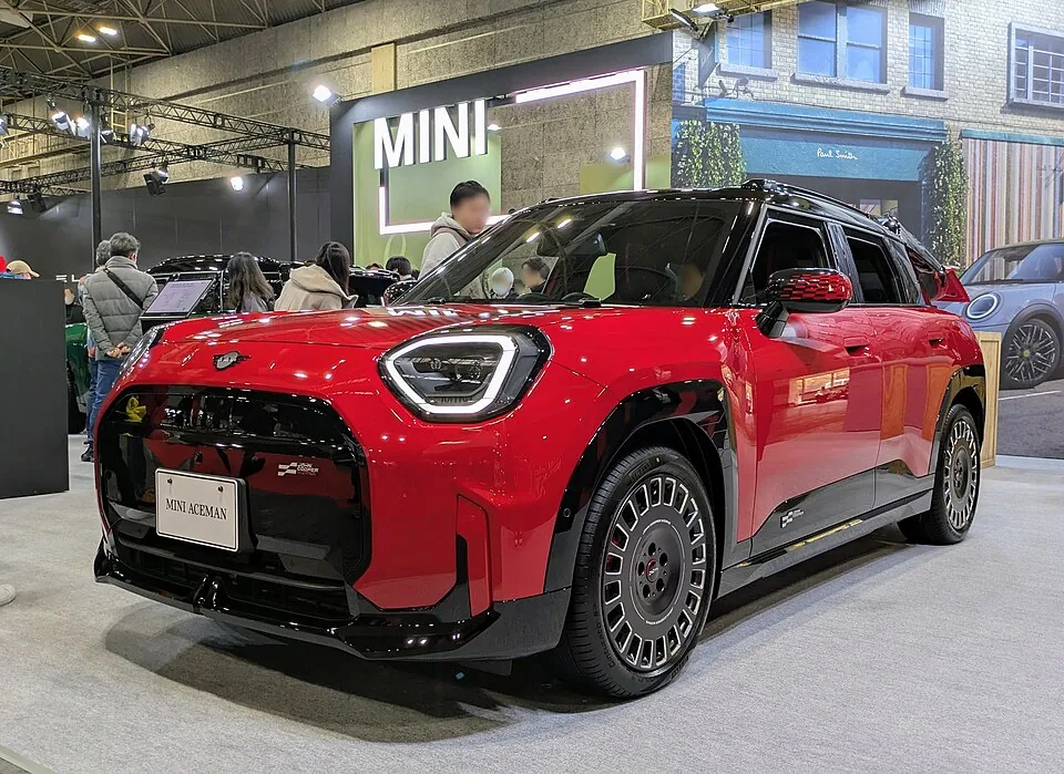 MINI Aceman 승용차